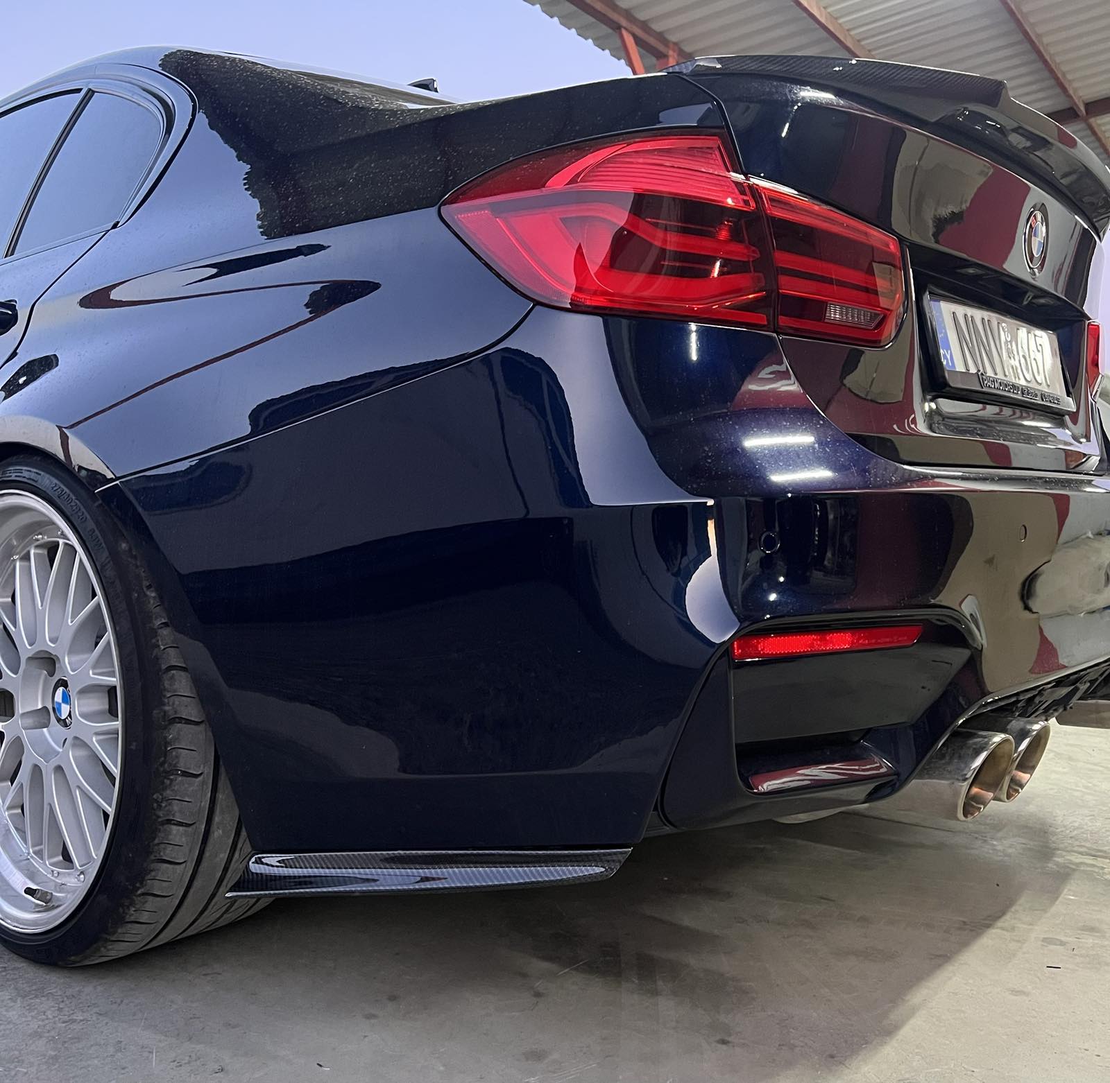 BMW F80 M3 F30 Carbon Rear Side Fins