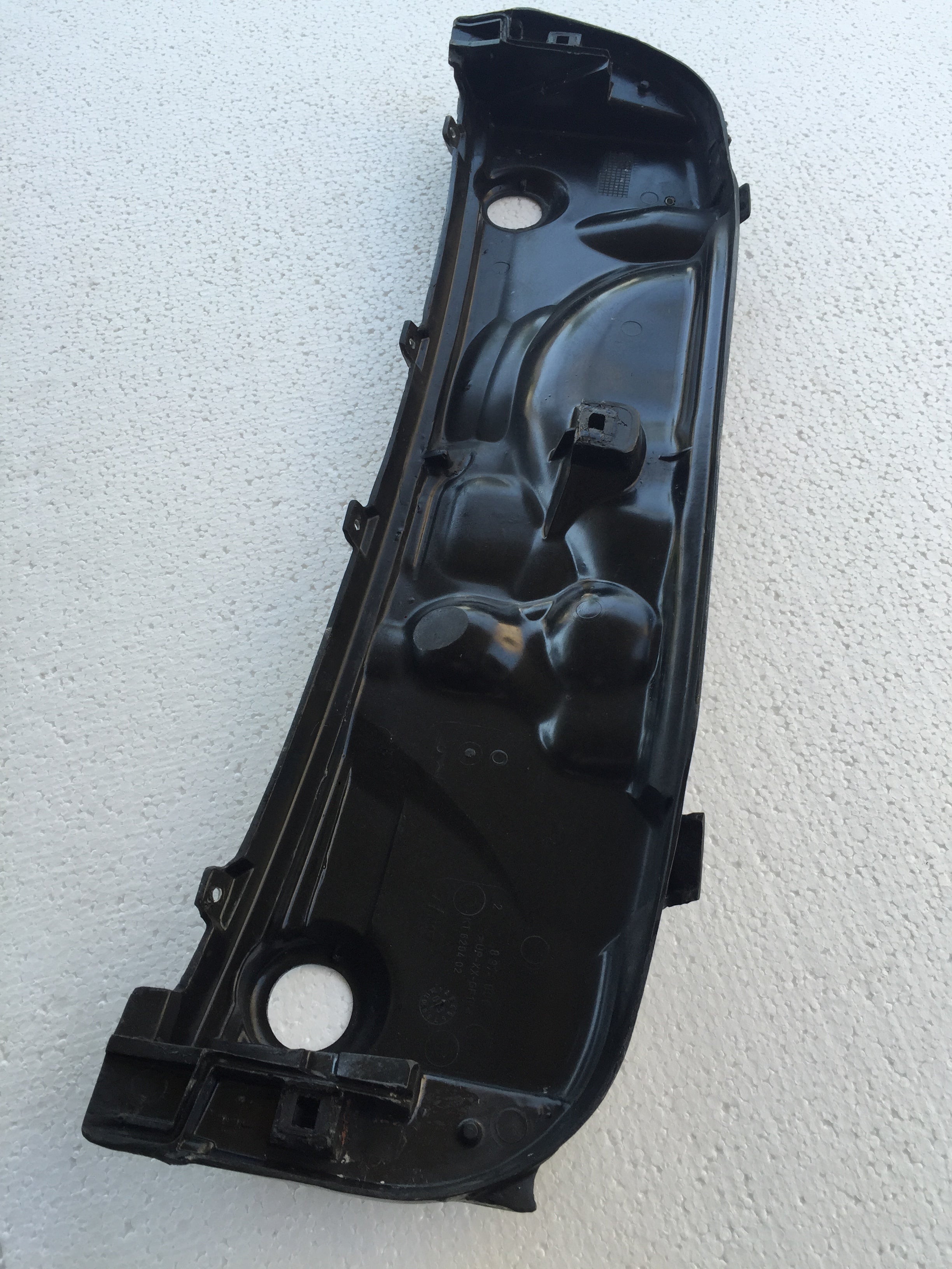 BMW E46 A/C Filter Housing (lighter than the OEM)