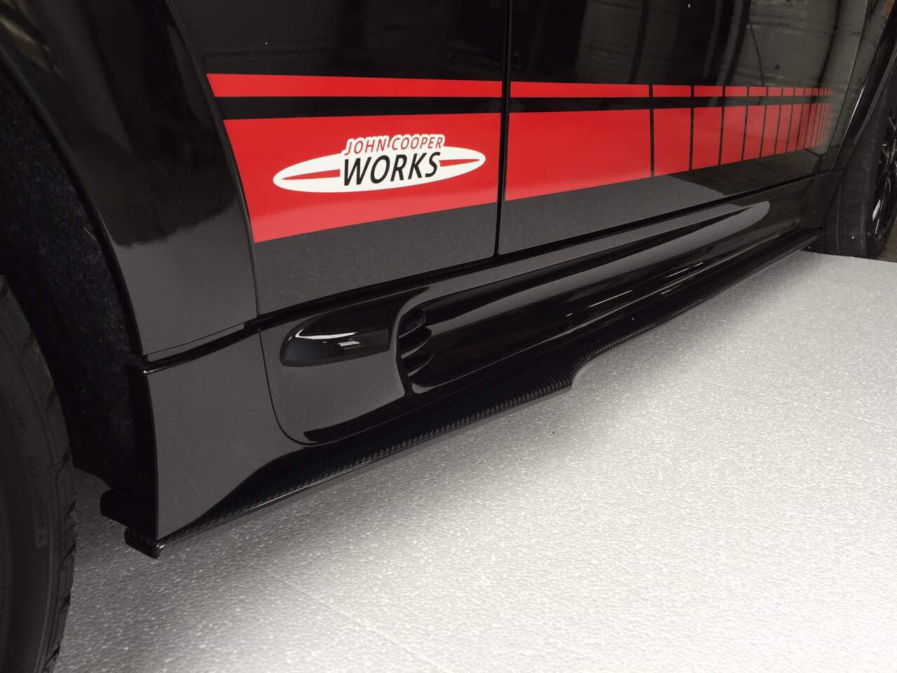 Mini John Cooper Works R56 Side Skirts