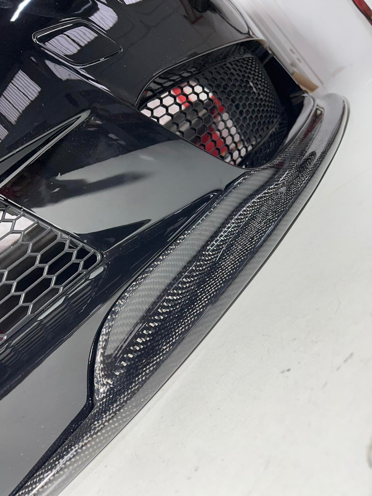 BMW E92-E93 Pre LCI Front Lip