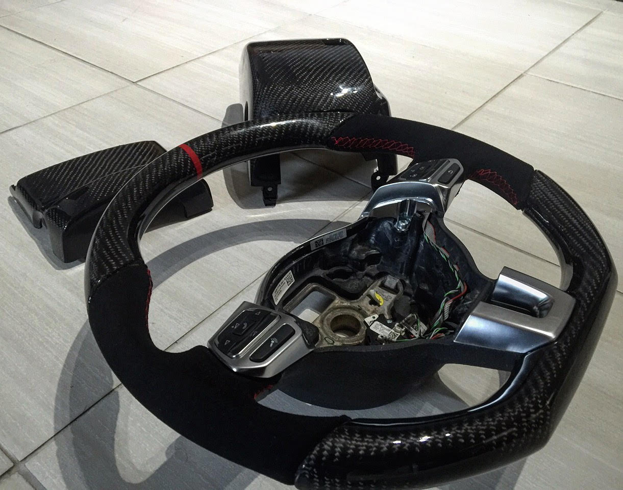 Carbon Fiber Steering Wheel (Transformation of your own steering wheel)