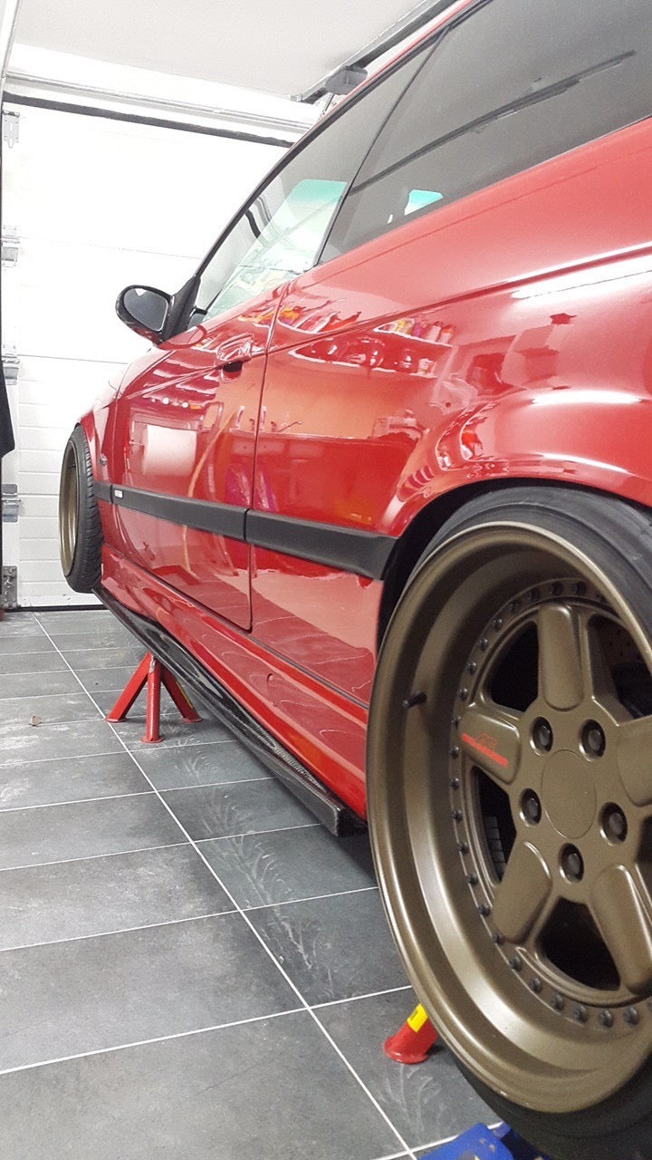 BMW E36 AGT Fold up Side Skirts